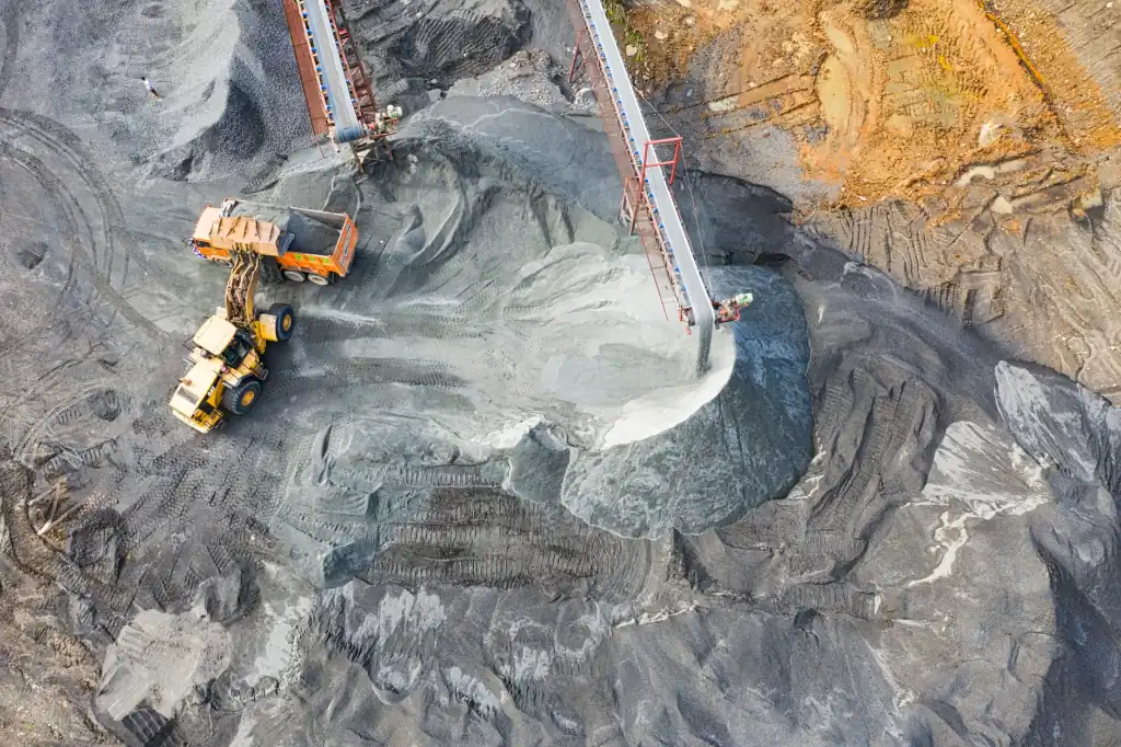 福州地区布艺窗帘定制选材指南与遮光性能对比分析