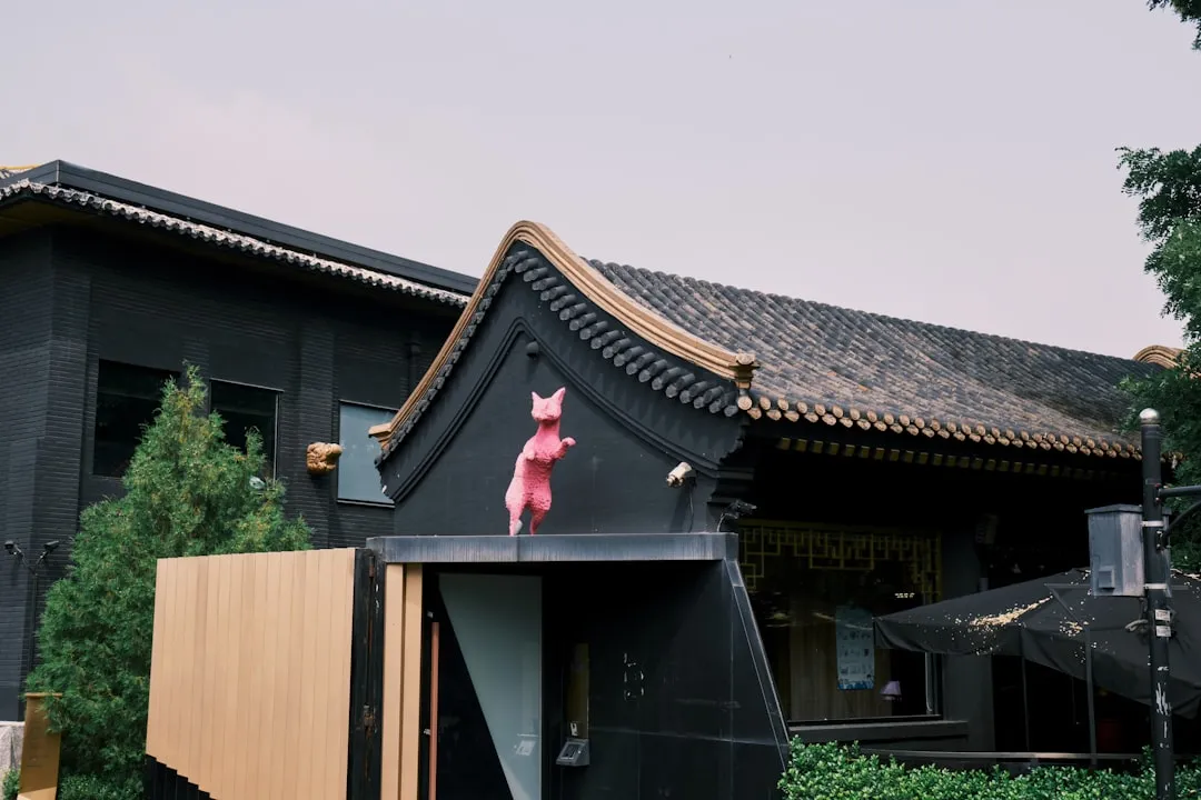 福州地区柔纱帘与卷帘在办公空间中的应用方案解析