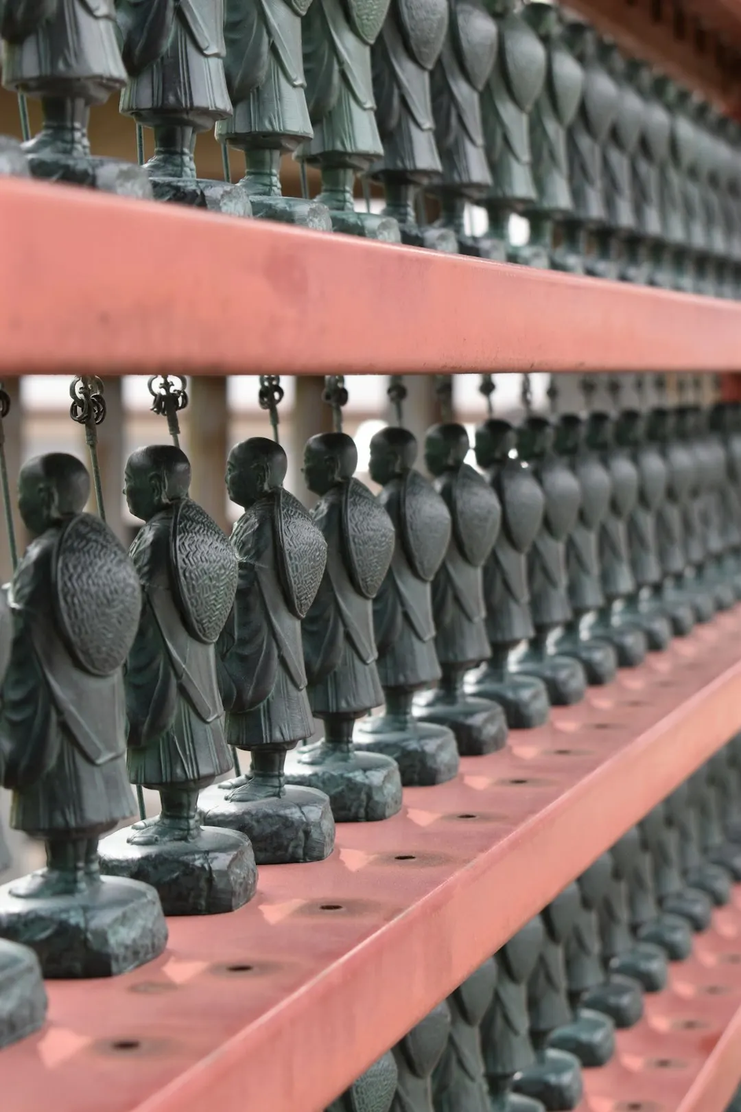 福州家庭窗帘定制指南：布艺窗帘与柔纱帘的遮光装饰搭配方案